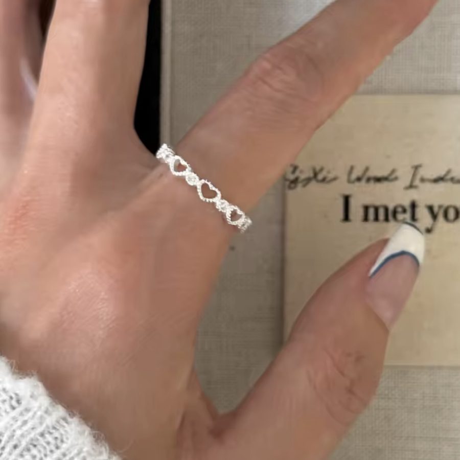 Dainty Heart Promise Ring