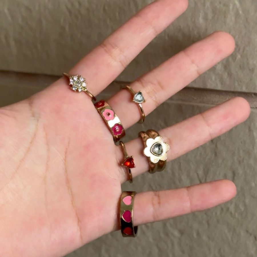 Flower Enamel Rings Set