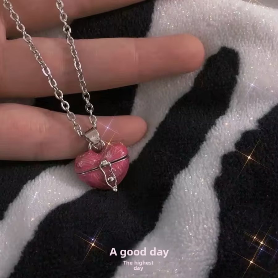 Y2K Secret Amulet Necklace - Image 2