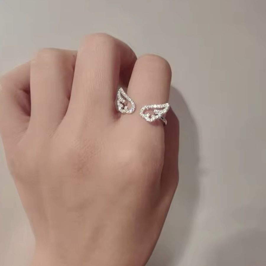 Rhinestone Wings Ring