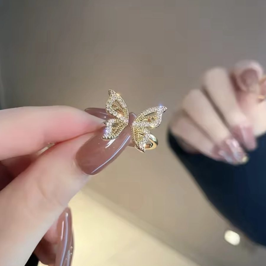 Glam Butterfly Ring