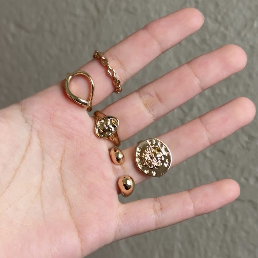 Chunky Gold Rings Set