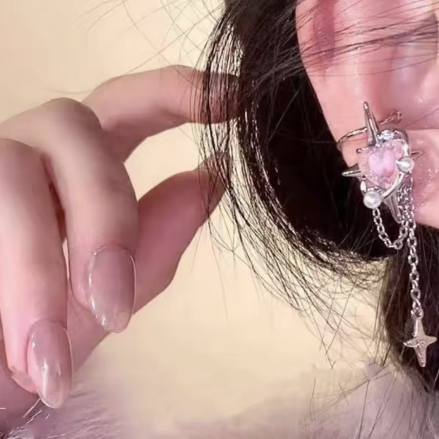 Ilia Punk Ear Cuff - Right (No Piercing)