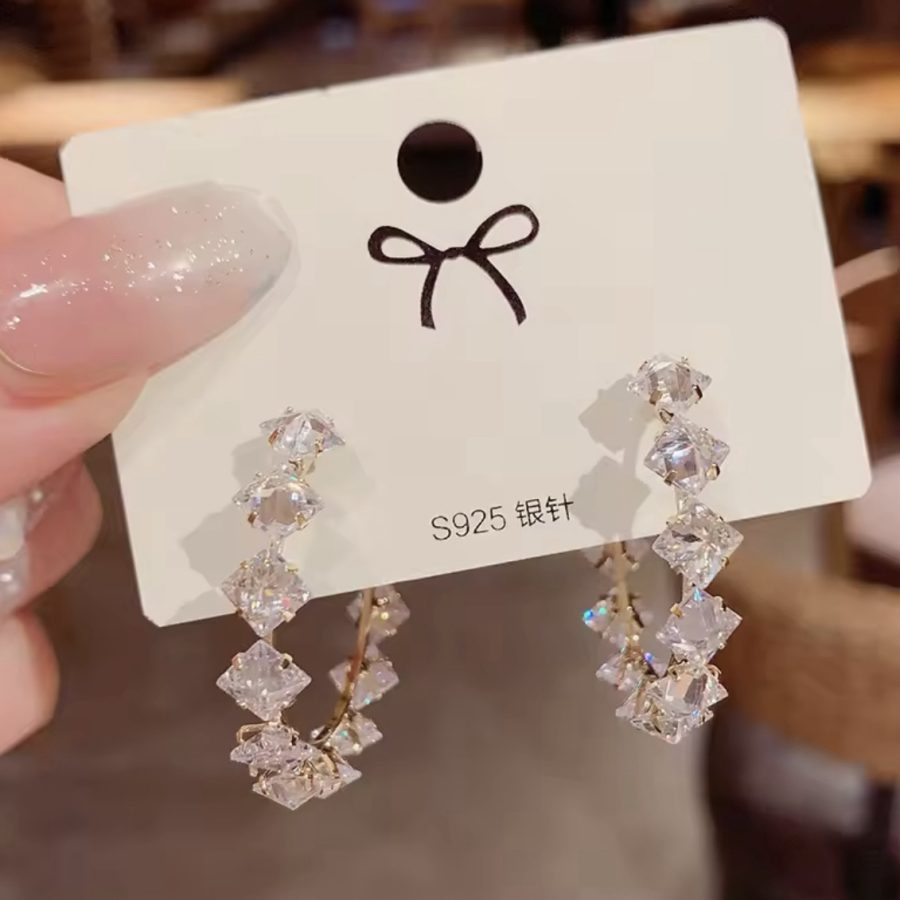 Diamente Hoops