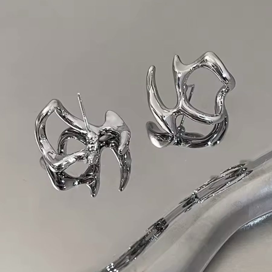 Liquid Metal Studs - Image 2