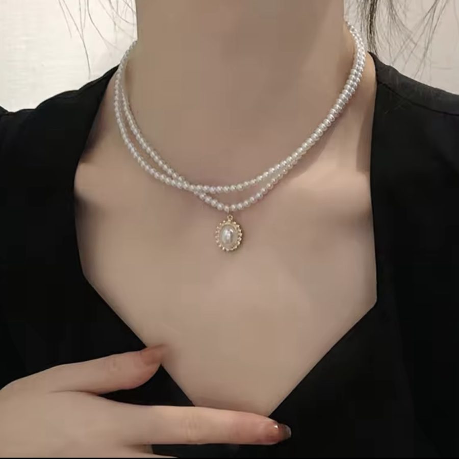 Double Layered Pearl Necklace
